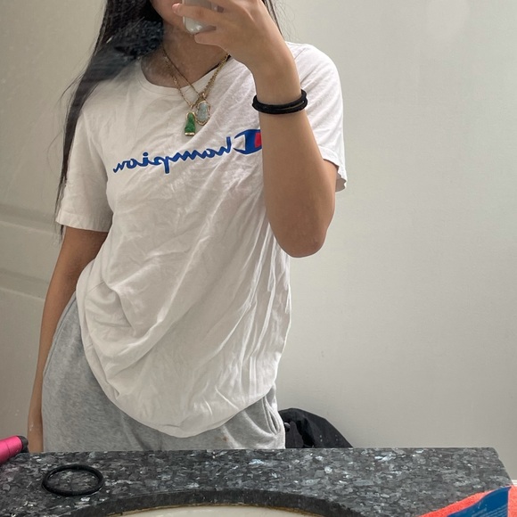 white champion tee - Picture 2 of 2